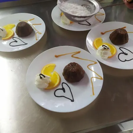 Guest house Zustrizh U Leva Pilipets