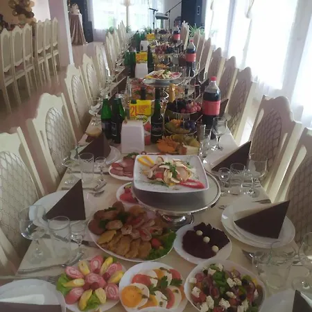 Pensjonat Zustrizh U Leva